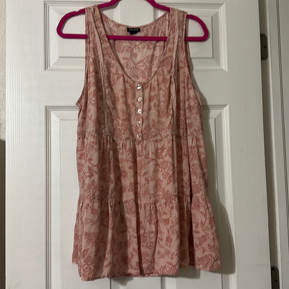Torrid tank size 2
